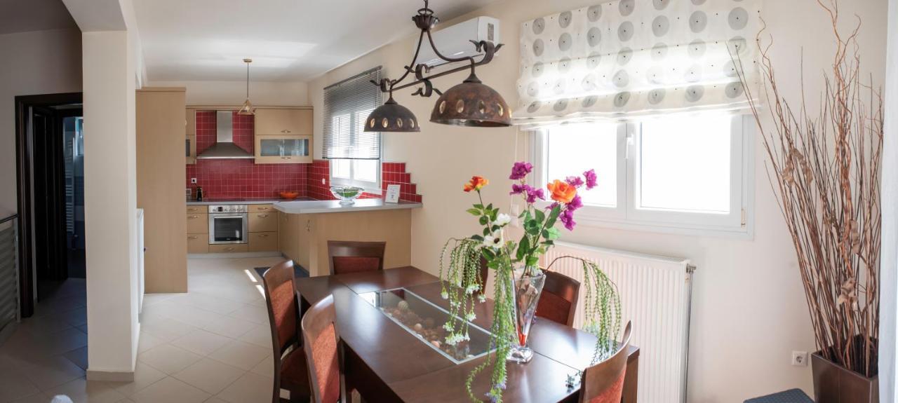 Holiday Lefkas Moonlight Luxury Appartments Nikiána Eksteriør bilde