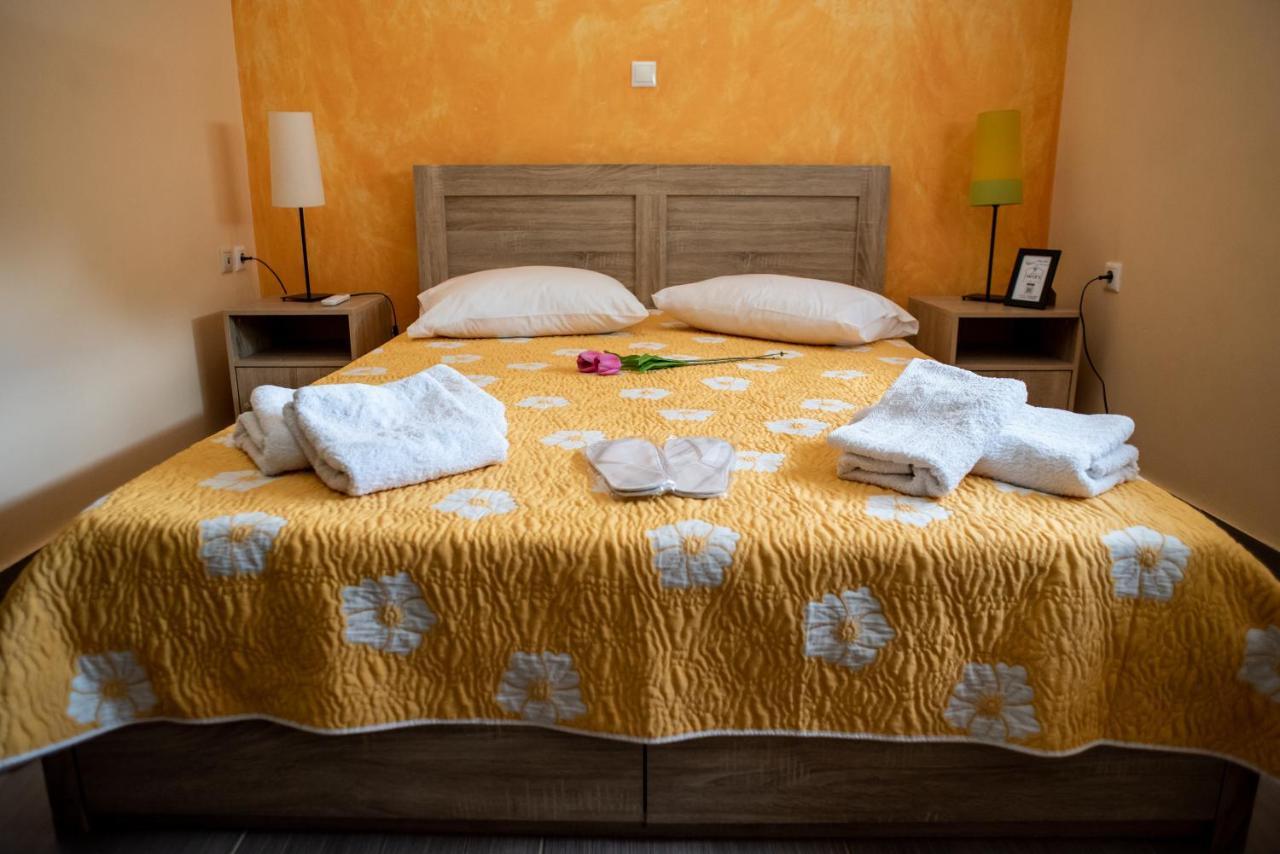 Holiday Lefkas Moonlight Luxury Appartments Nikiána Eksteriør bilde