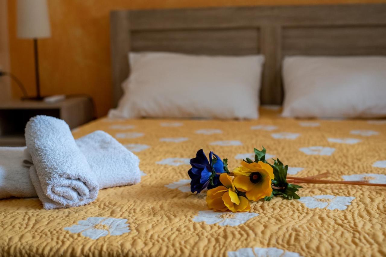 Holiday Lefkas Moonlight Luxury Appartments Nikiána Eksteriør bilde