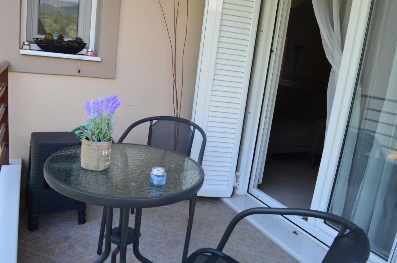Holiday Lefkas Moonlight Luxury Appartments Nikiána Eksteriør bilde